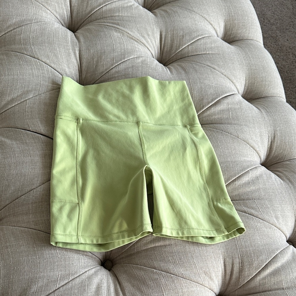 Vuori Light Green Women's Bike Shorts